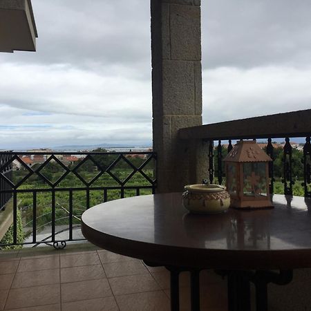 Casa Marineira Lourdes Guest House กัมบาโดส ภายนอก รูปภาพ