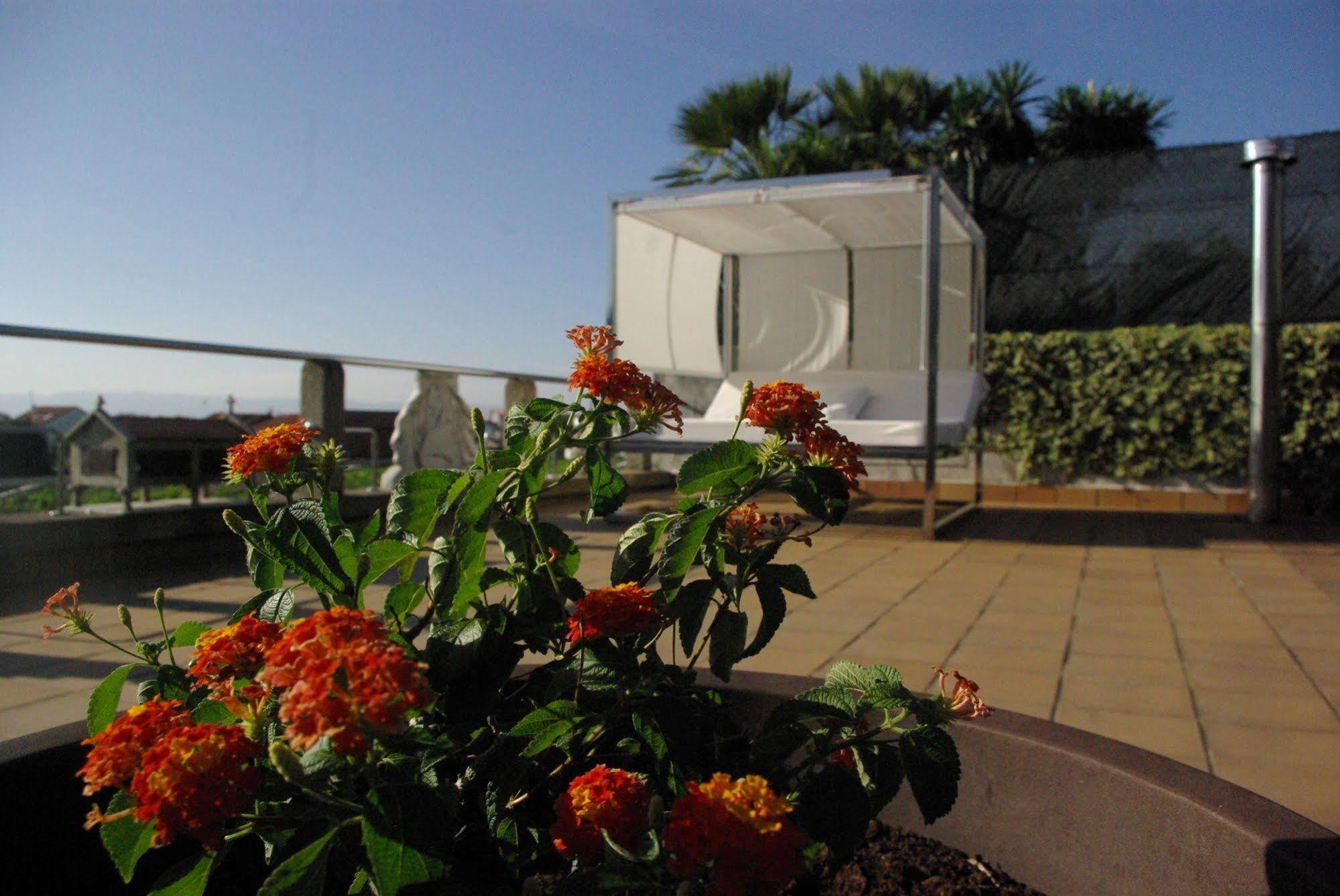 Casa Marineira Lourdes Guest House กัมบาโดส ภายนอก รูปภาพ